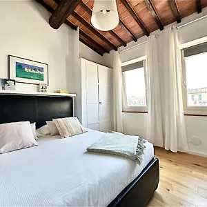 Appartamento Warm Retreat In The Heart Of Cls Station, Firenze